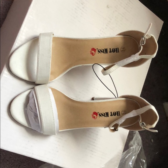 New - Picture 1 of 1